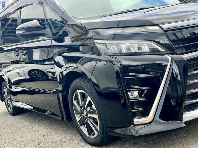 トヨタ ヴォクシー ２．０ ＺＳ H29年 (近畿) 99