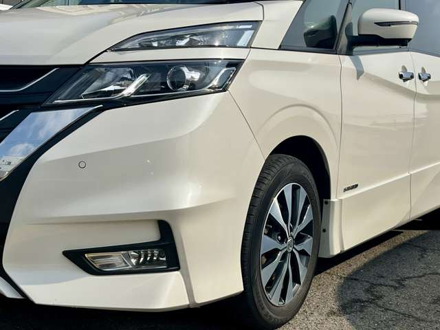 日産 セレナ ２．０ ハイウェイスター Ｖ R1年 (近畿) 99