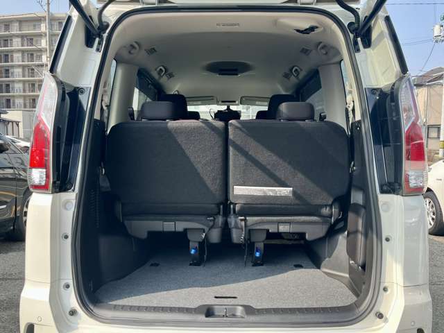 日産 セレナ ２．０ ハイウェイスター Ｖ R1年 (近畿) 99