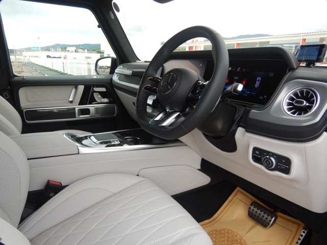 ＡＭＧ Ｇクラス Ｇ６３ ローンチ エディション （ＩＳＧ搭載モデル） ４ＷＤ R6年 (近畿) 99