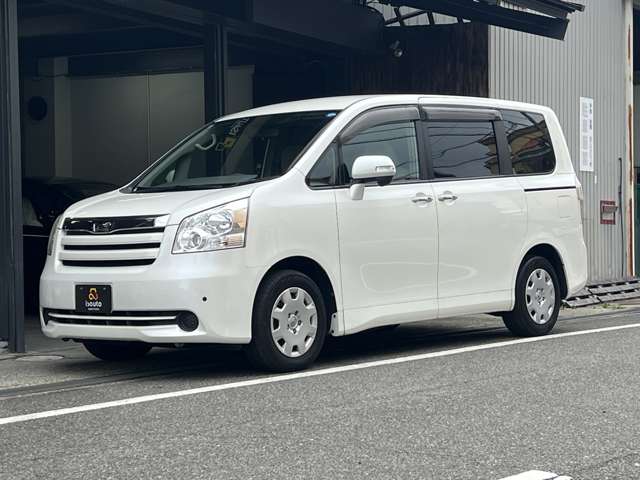 トヨタ ノア ２．０ Ｘ H22年 (近畿) 99