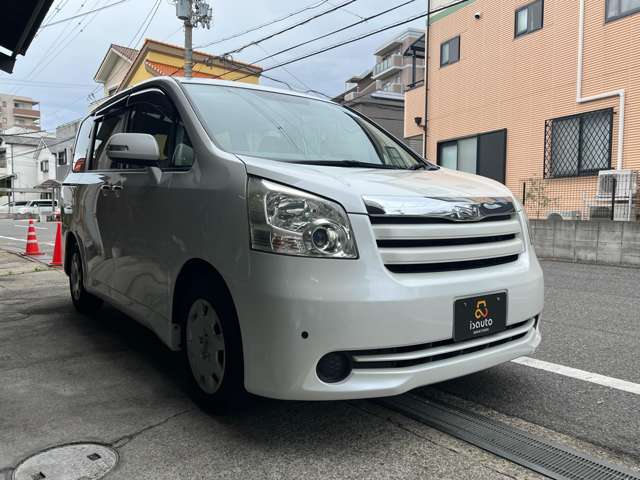トヨタ ノア ２．０ Ｘ H22年 (近畿) 99