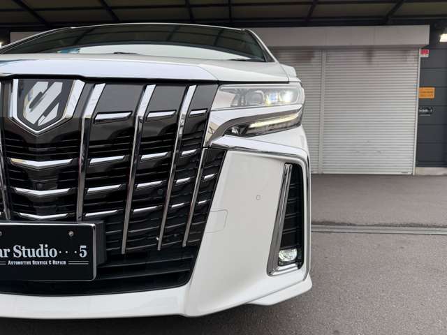 トヨタ アルファード ３．５ エグゼクティブ ラウンジ Ｓ ４ＷＤ R1年 (近畿) 99