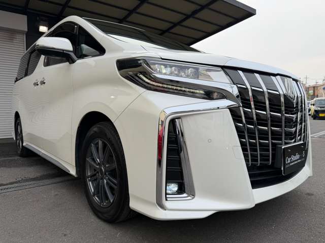 トヨタ アルファード ３．５ エグゼクティブ ラウンジ Ｓ ４ＷＤ R1年 (近畿) 99