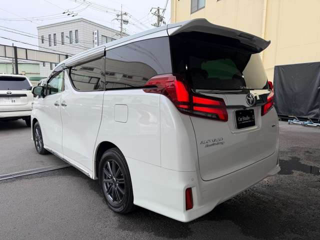 トヨタ アルファード ３．５ エグゼクティブ ラウンジ Ｓ ４ＷＤ R1年 (近畿) 99