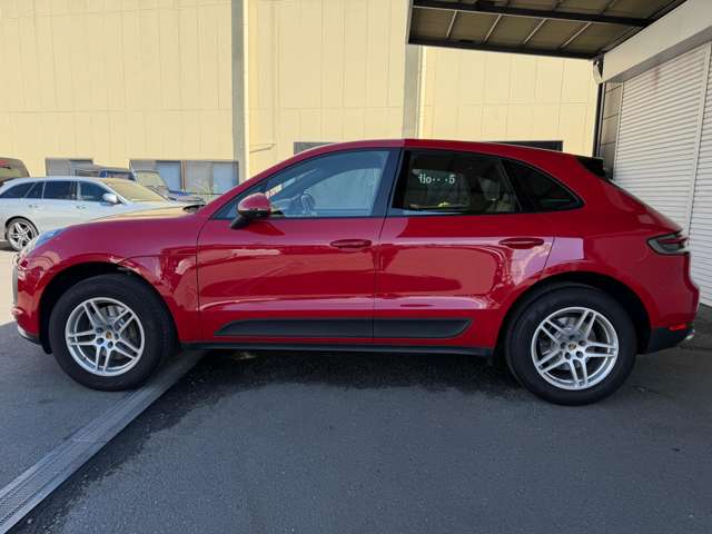 ポルシェ マカン ＰＤＫ ４ＷＤ R1年 (近畿) 99