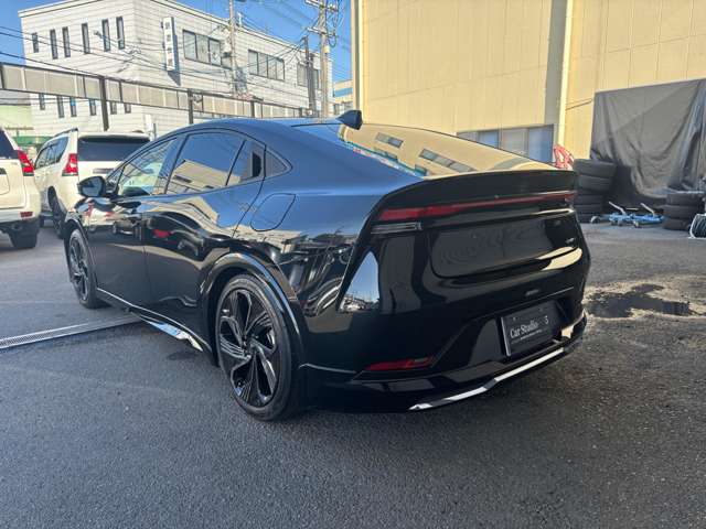 トヨタ プリウス ２．０ Ｚ R5年 (近畿) 99