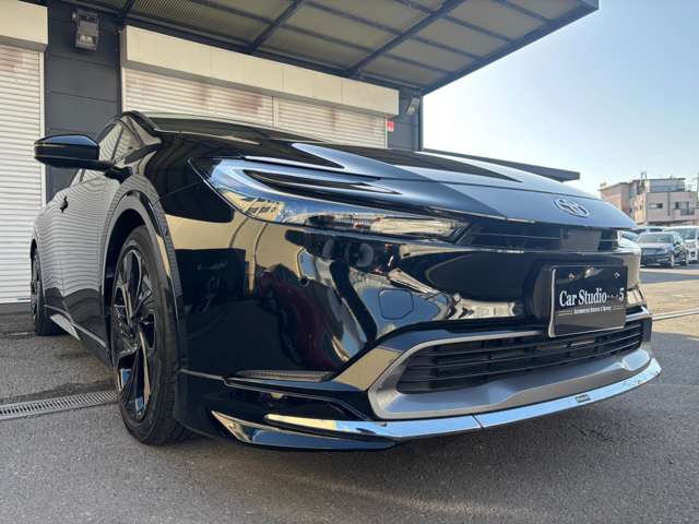 トヨタ プリウス ２．０ Ｚ R5年 (近畿) 99