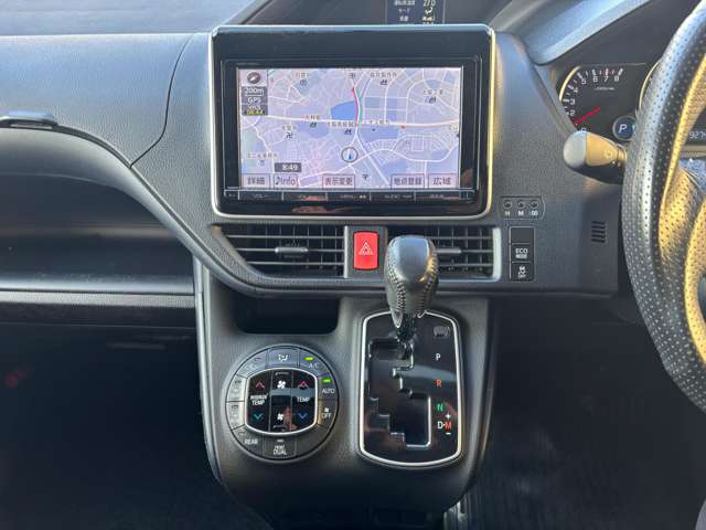 トヨタ ヴォクシー ２．０ ＺＳ H26年 (近畿) 99