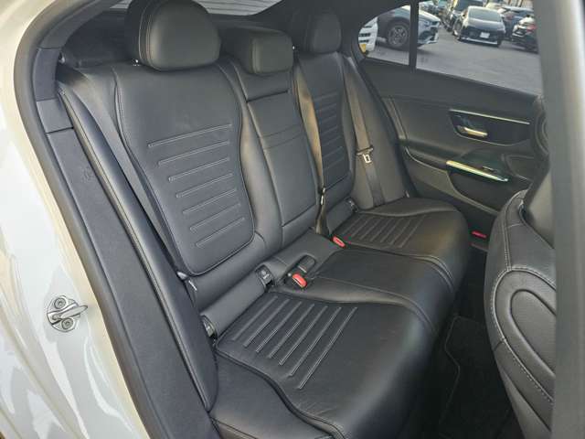 メルセデスベンツ Ｃクラス Ｃ２２０ Ｄ アバンギャルド （ＩＳＧ搭載モデル） ディーゼルターボ ＭＰ２０２３０１ R5年 (近畿) 99