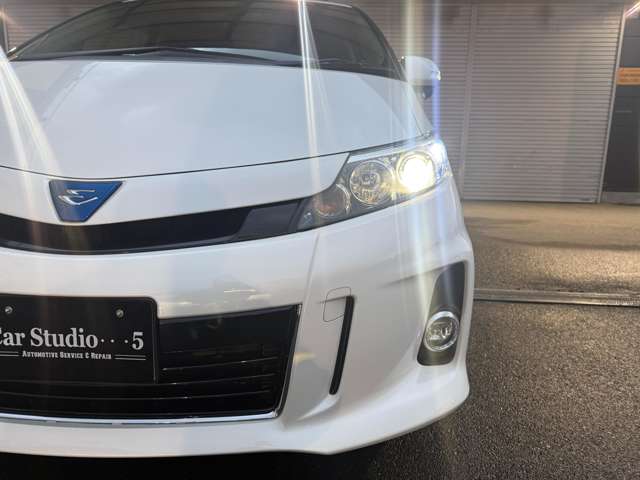 トヨタ エスティマ　ハイブリッド ２．４ アエラス プレミアム エディション ４ＷＤ H26年 (近畿) 99
