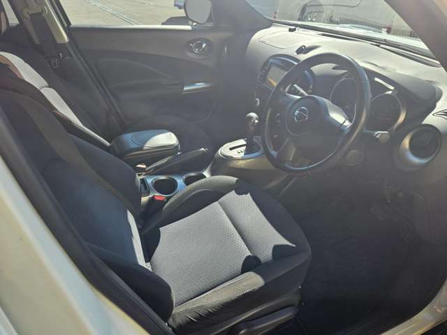 日産 ジューク １．５ １５ＲＸ タイプＶ H23年 (近畿) 99