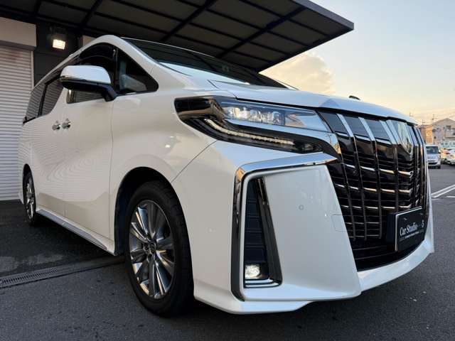 トヨタ アルファード ２．５ Ｓ タイプゴールドＩＩ R4年 (近畿) 99
