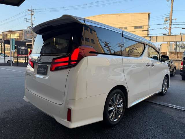 トヨタ アルファード ２．５ Ｓ タイプゴールドＩＩ R4年 (近畿) 99