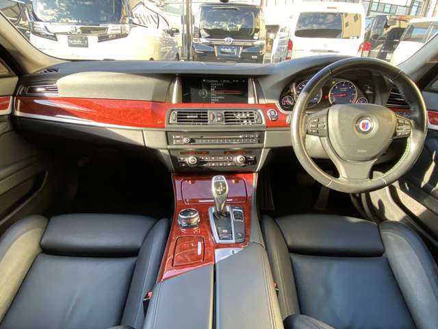 ＢＭＷアルピナ Ｄ５ ターボ リムジン H25年 (近畿) 99