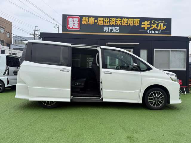トヨタ ヴォクシー ２．０ ＺＳ 煌 H27年 (近畿) 99