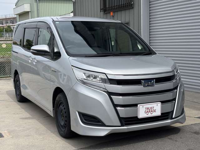 トヨタ ノア １．８ ハイブリッド Ｘ H30年 (近畿) 99