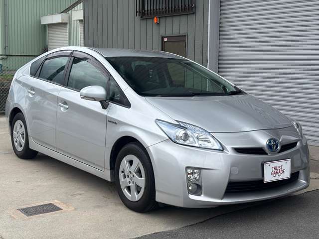 トヨタ プリウス １．８ Ｓ H22年 (近畿) 99