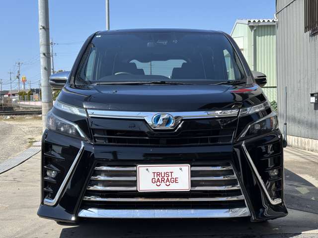 トヨタ ヴォクシー １．８ ハイブリッド ＺＳ 煌 H30年 (近畿) 99