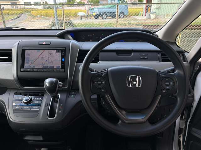 ホンダ フリード＋ １．５ Ｇ ホンダセンシング H28年 (近畿) 99