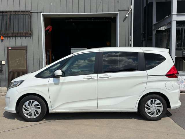 ホンダ フリード＋ １．５ Ｇ ホンダセンシング H28年 (近畿) 99