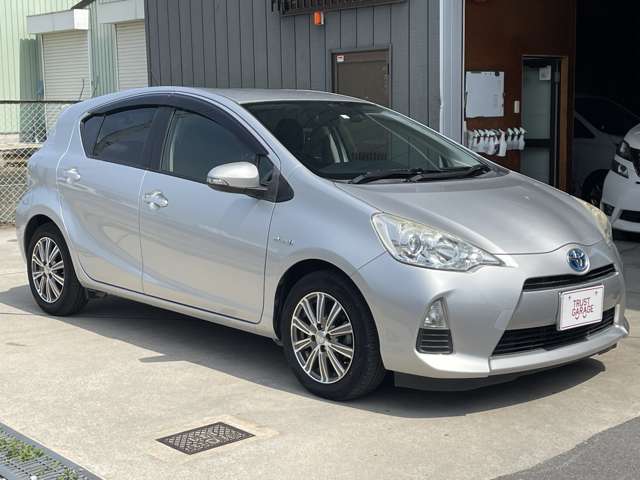 トヨタ アクア １．５ Ｓ H24年 (近畿) 99