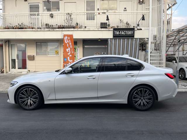ＢＭＷ ３シリーズ ３２０Ｄ Ｘドライブ Ｍスポーツ ディーゼルターボ ４ＷＤ R2年 (近畿) 99