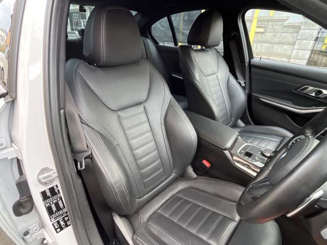 ＢＭＷ ３シリーズ ３２０Ｄ Ｘドライブ Ｍスポーツ ディーゼルターボ ４ＷＤ R2年 (近畿) 99