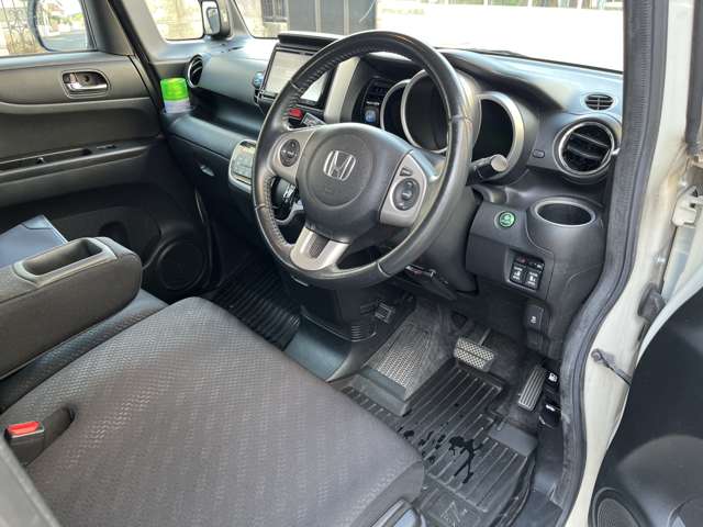 ホンダ Ｎ　ＢＯＸ Ｇ　ターボＳＳパッケージ H25年 (近畿) 99