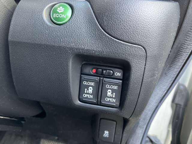 ホンダ Ｎ　ＢＯＸ Ｇ　ターボＳＳパッケージ H25年 (近畿) 99