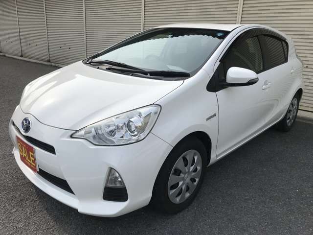 トヨタ アクア １．５ Ｓ H25年 (近畿) 99