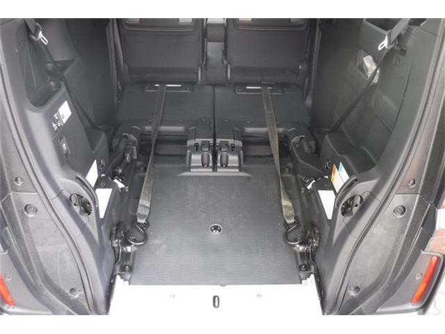 ホンダ Ｎ　ＢＯＸ カスタム ６６０ スロープ R7年 (近畿) 99