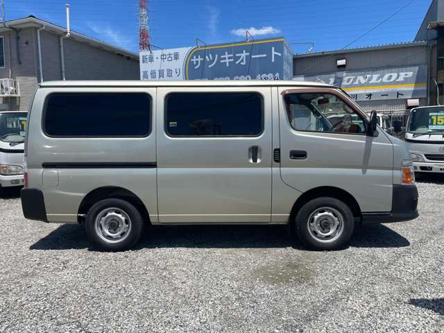 日産 キャラバンバン ５ドアバン２．０ＤＸロング６名 H18年 (近畿) 99