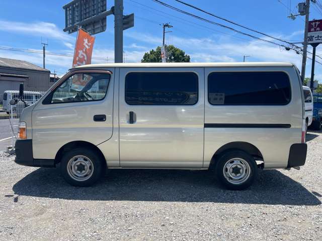日産 キャラバンバン ５ドアバン２．０ＤＸロング６名 H18年 (近畿) 99