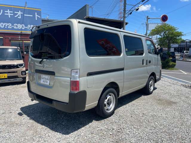 日産 キャラバンバン ５ドアバン２．０ＤＸロング６名 H18年 (近畿) 99