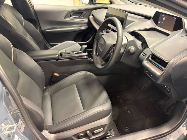 トヨタ プリウスＰＨＶ ２．０ プラグインハイブリッド Ｚ R5年 (近畿) 99