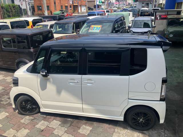 ホンダ Ｎ　ＢＯＸ ６６０ カスタムＧ Ａパッケージ ２トーンカラースタイル H26年 (近畿) 99