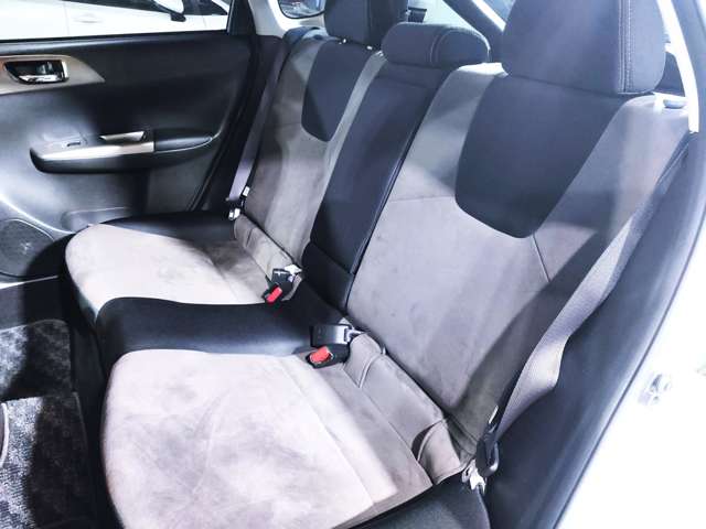 スバル インプレッサ １．５ Ｉ－Ｓ ４ＷＤ H22年 (近畿) 99