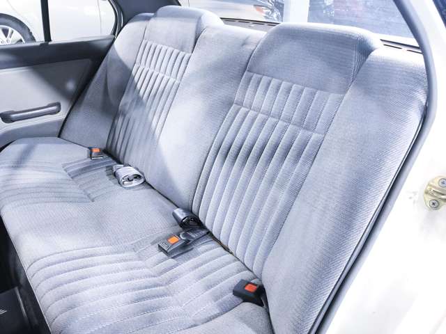 日産 パルサーセダン Ｍ１ S61年 (近畿) 99