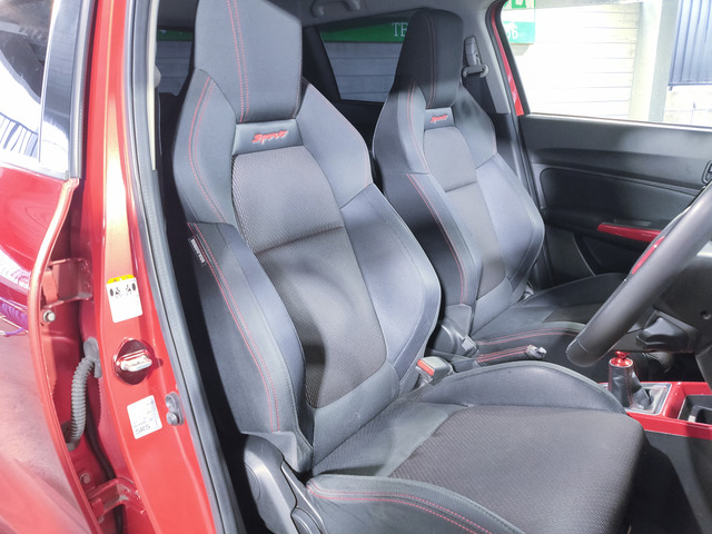 スズキ スイフト スポーツ １．４ セーフティパッケージ装着車 R1年 (近畿) 99