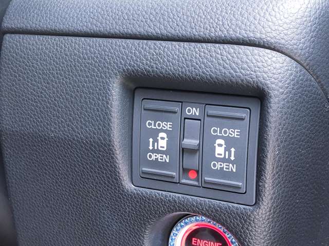 ホンダ Ｎ　ＢＯＸ カスタム ６６０ Ｇ Ｌ ターボ ホンダセンシング H30年 (近畿) 99
