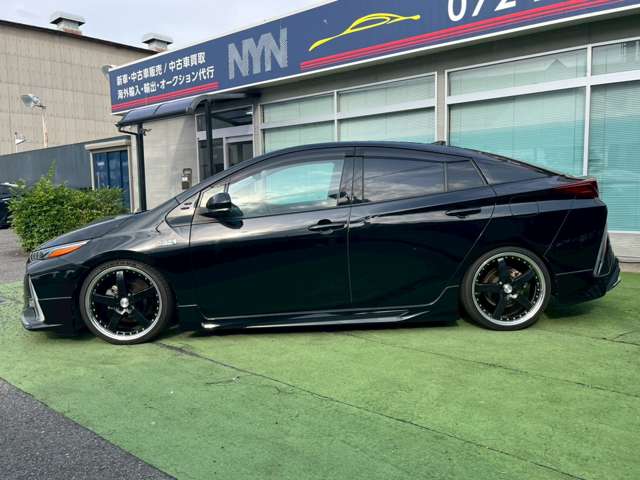 トヨタ プリウスＰＨＶ １．８ Ｓ H29年 (近畿) 99
