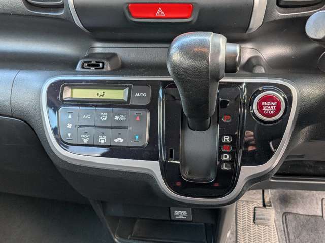 ホンダ Ｎ　ＢＯＸ ６６０ Ｇ Ｌパッケージ H27年 (近畿) 99