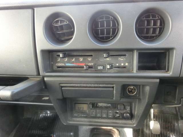 スズキ ジムニー ６６０ ワイルドウインド ４ＷＤ H8年 (近畿) 99