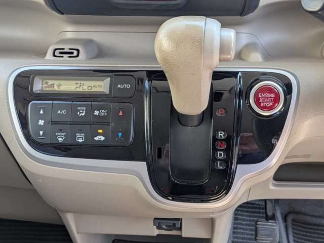ホンダ Ｎ　ＢＯＸ ６６０ Ｇ H26年 (近畿) 99