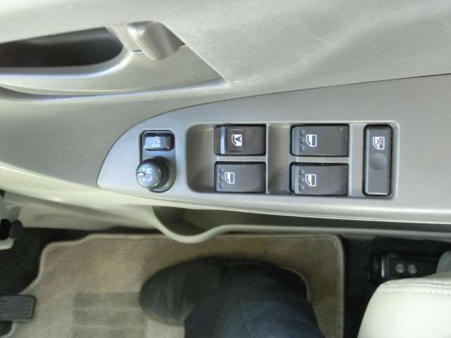 ダイハツ タント ６６０ Ｌ ＳＡ H25年 (近畿) 99