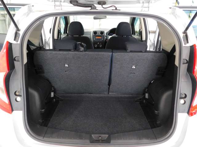 日産 ノート １．２ Ｘ H25年 (近畿) 99