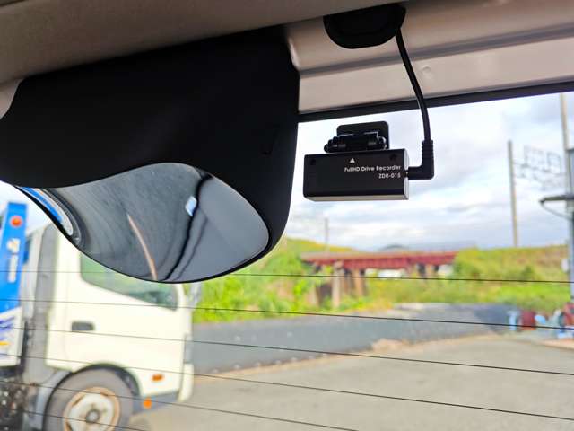 ホンダ Ｎ　ＢＯＸ ６６０ Ｃ H27年 (近畿) 99