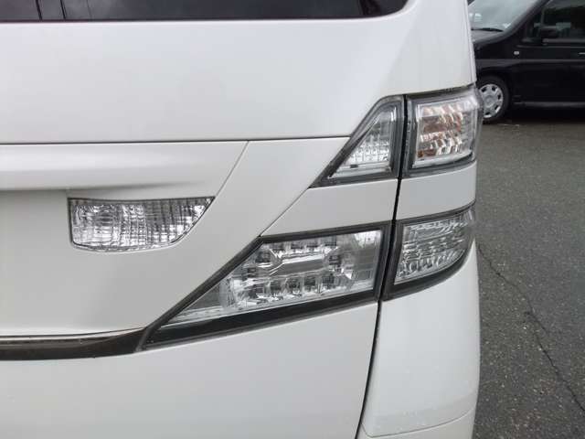 トヨタ ヴェルファイア ２．４Ｚ　プラチナセレクション H21年 (近畿) 99