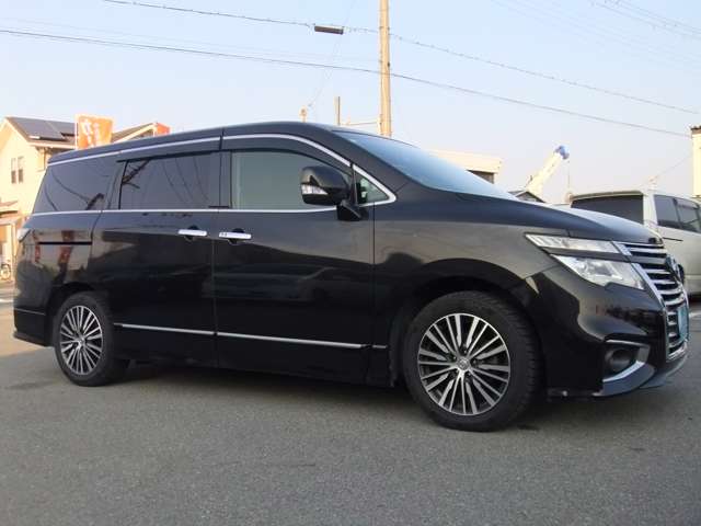 日産 エルグランド ２．５ ２５０ハイウェイスター H26年 (近畿) 99